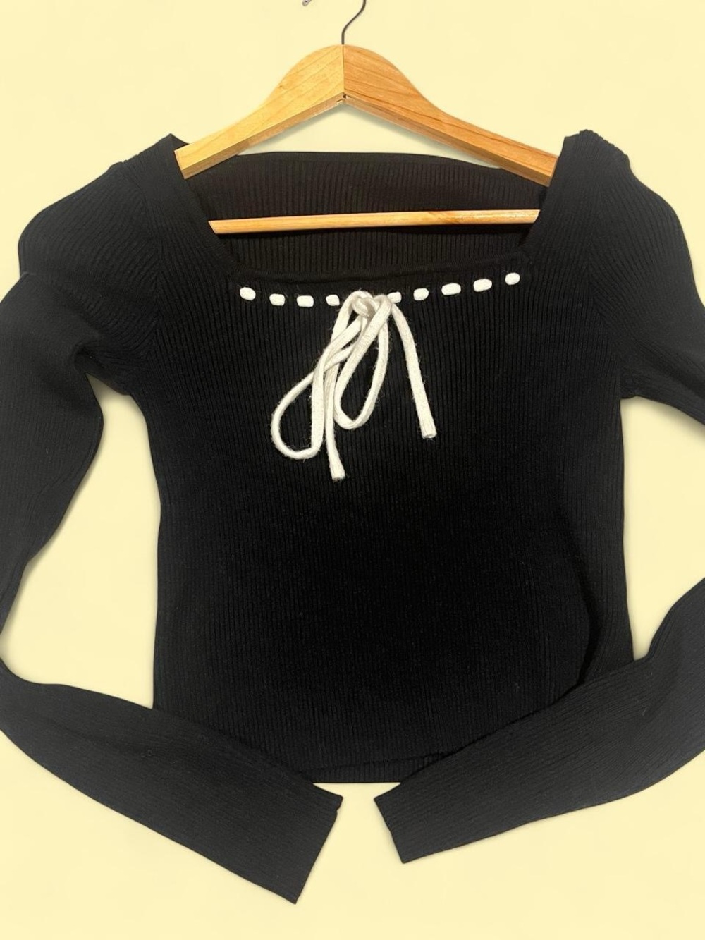 Women’s Black Ribbed Square-Neck Sweater with Contrast Tie